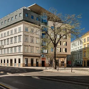 Radisson Blu Triest Hotel, **** Wien