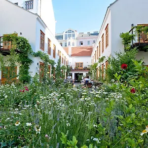 Hotel Schreiners Essen Und Wohnen