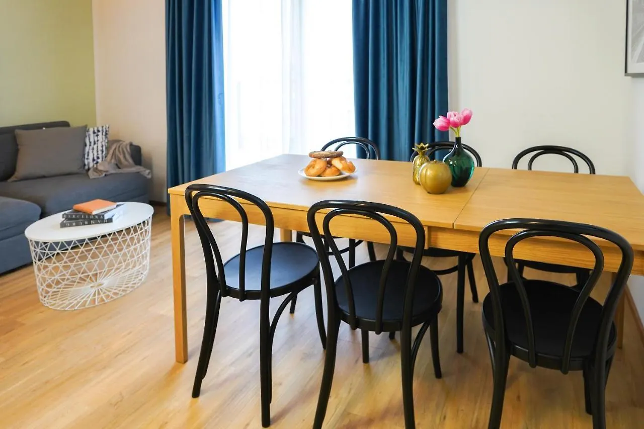 אפרטהוטל Citadines South וינה 4*,
