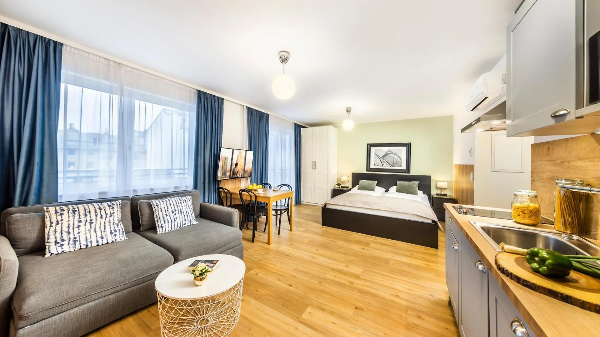 אפרטהוטל Citadines South וינה מלון דירות