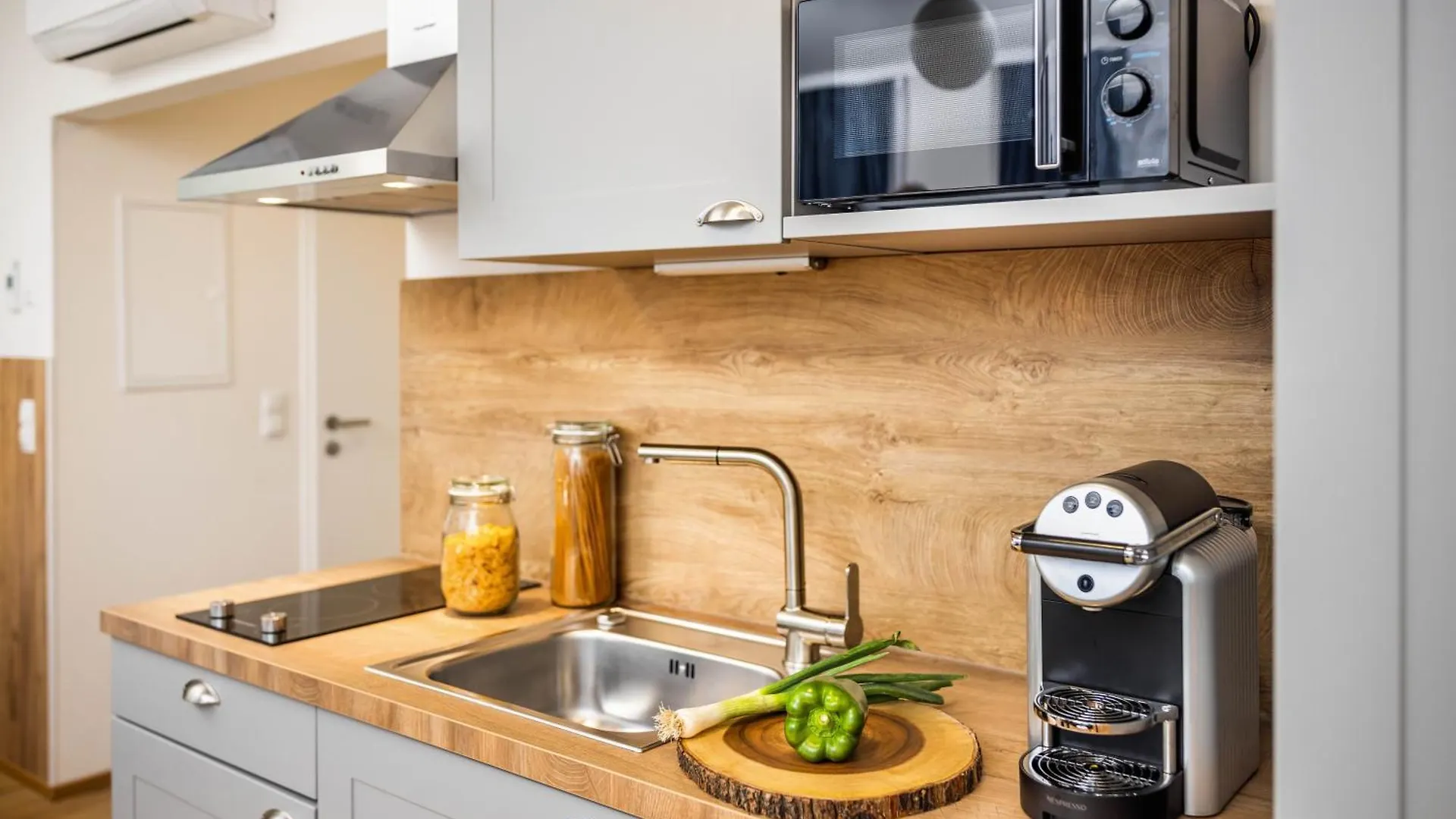 מלון דירות אפרטהוטל Citadines South וינה